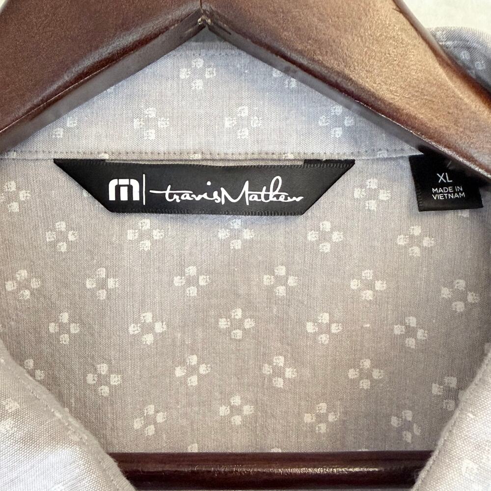 TravisMathew Three Hour Tour Shirt XL Gray Geometric Short Sleeve Golf Button Up